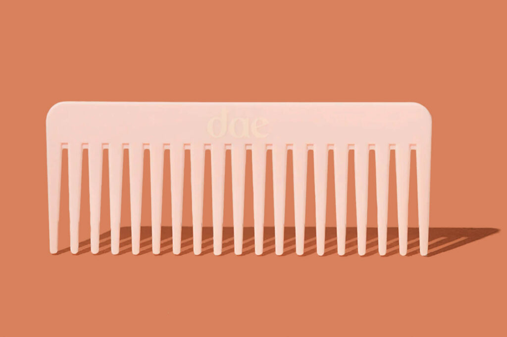 Dae Wide Tooth Comb